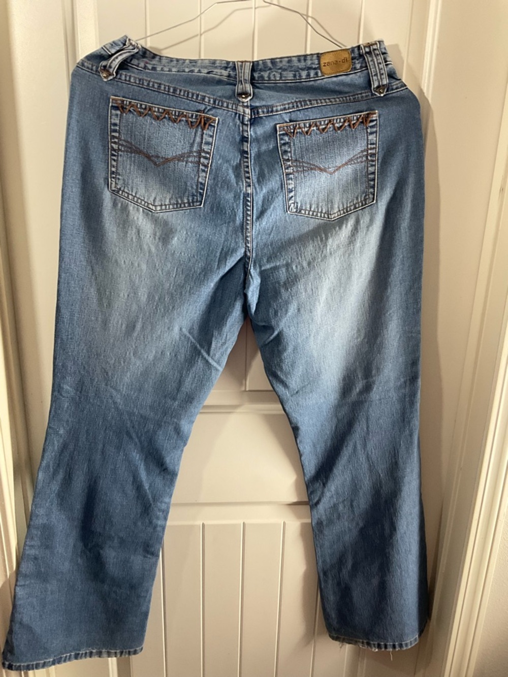 Zana Di Light Blue Flare Jeans with Zigzag Stitch Panels - Picture 8 of 13